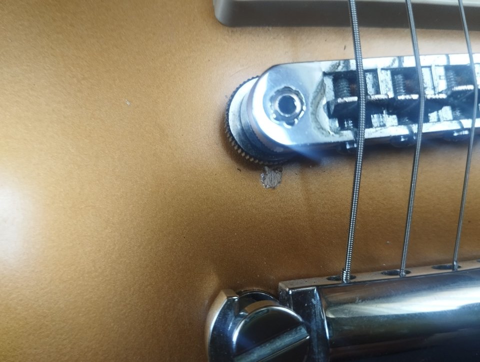 Gibson Les Paul 60´s Tribute Goldtop de segunda mano · Foto 7 de 10 · Madrid · 1100 €