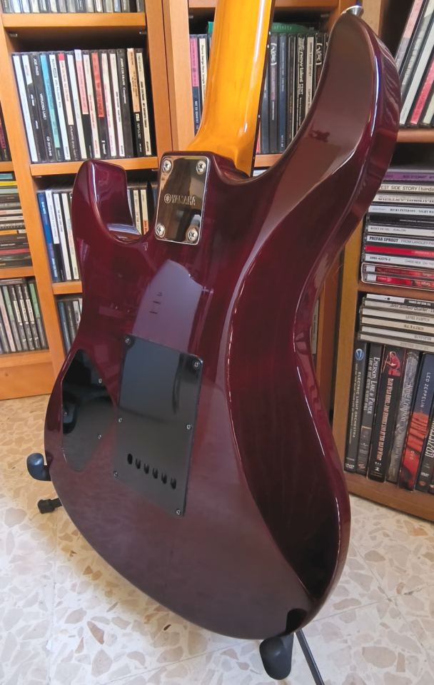 Yamaha Pacifica 612 ViiFM Root Beer