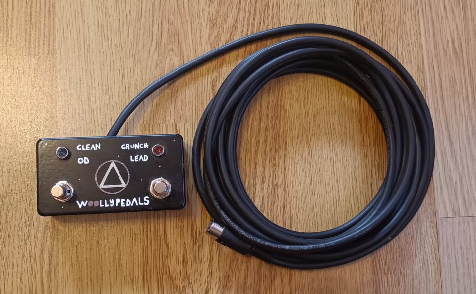 Pedal footswich de cambio de canal para Marshall TSL, LEER BIEN de segunda mano · Foto 1 de 3 · León · 50 €