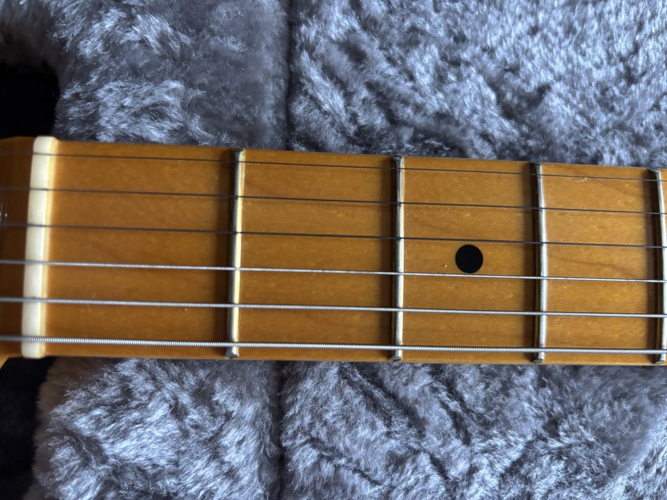 Fender Stratocaster American Pro II de segunda mano · Foto 7 de 9 · Cantabria · 1500 €