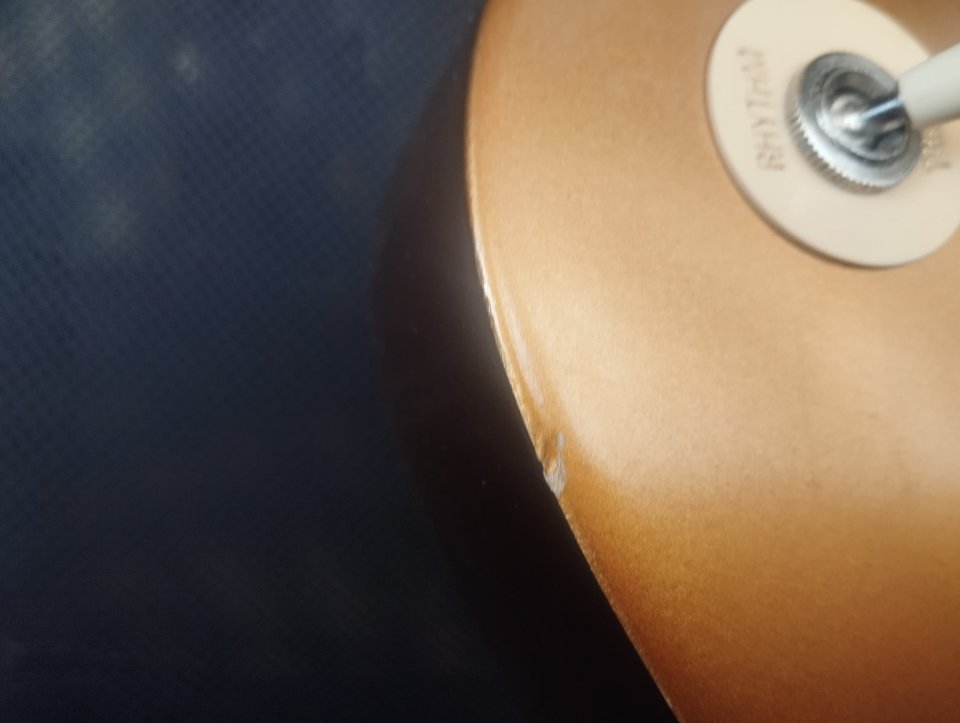 Gibson Les Paul 60´s Tribute Goldtop de segunda mano · Foto 8 de 10 · Madrid · 1100 €