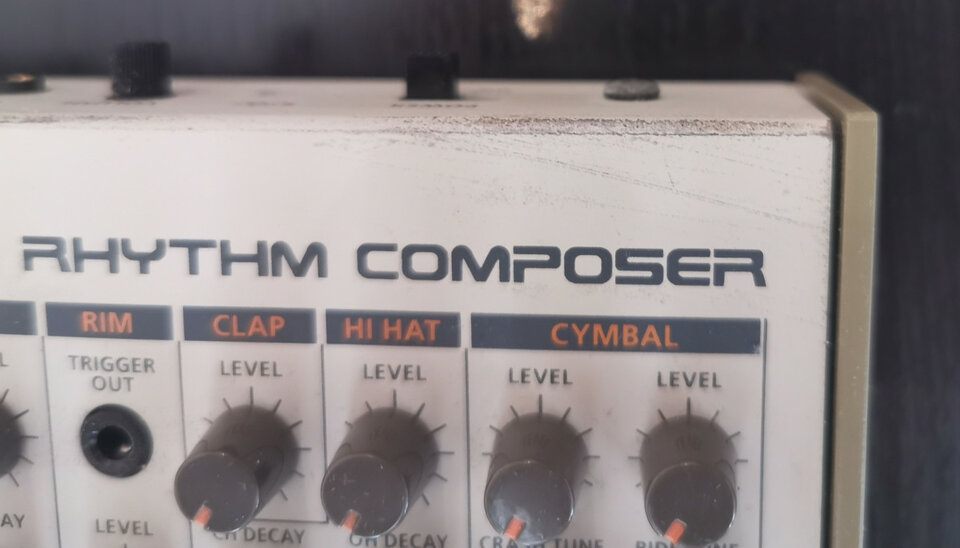 Roland  Boutique TR09