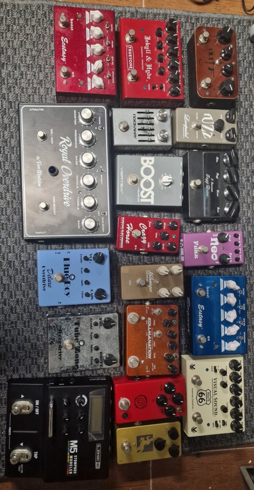 PEDALES Overdrive / Boost / Fuzz / Distorsión / FX