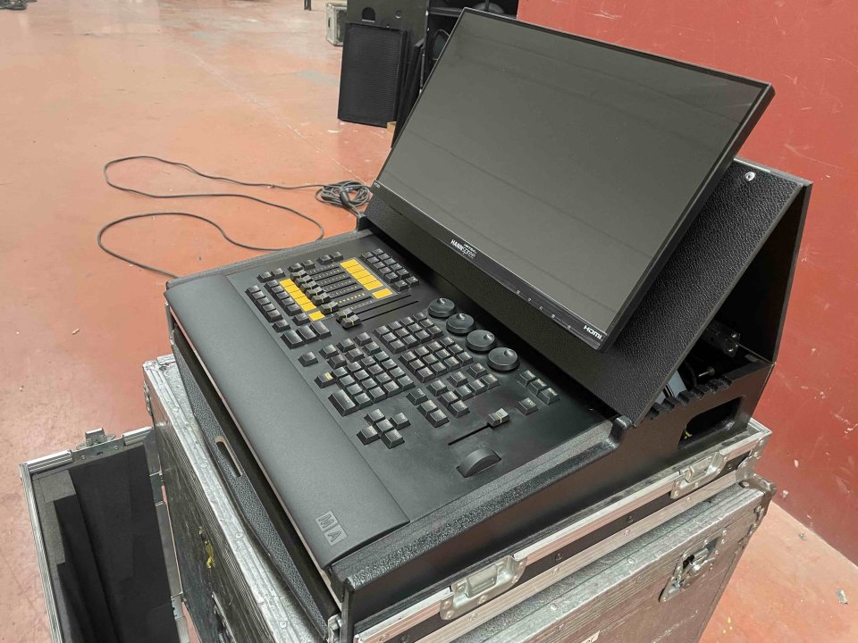 MA2 Command wing Original