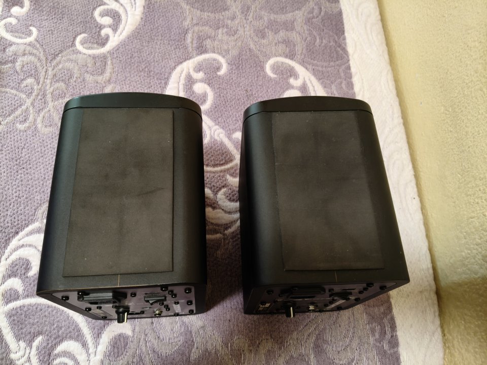 Monitores de Estudio “Tannoy Reveal 402” de segunda mano · Foto 4 de 6 · Madrid · 150 €