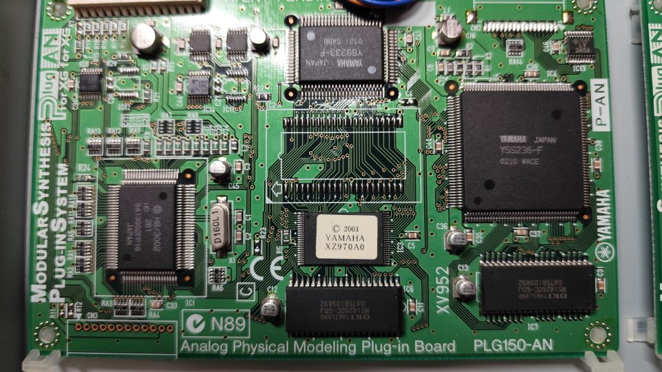 Tarjeta expansión Yamaha PLG150-AN