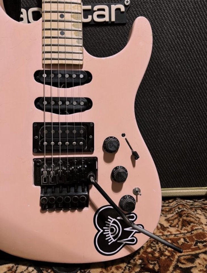 Fender HM Strat Edición Limitada Relic de segunda mano · Foto 6 de 9 · Valencia · 800 €