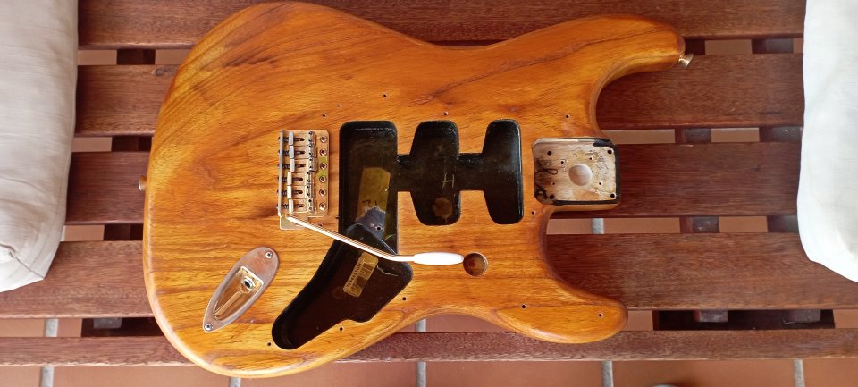 Cuerpo de Stratocaster Deluxe Player