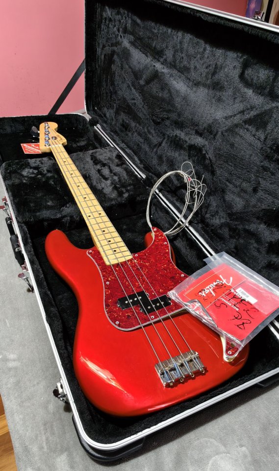 Fender Precision Player Special Edition Dakota Red