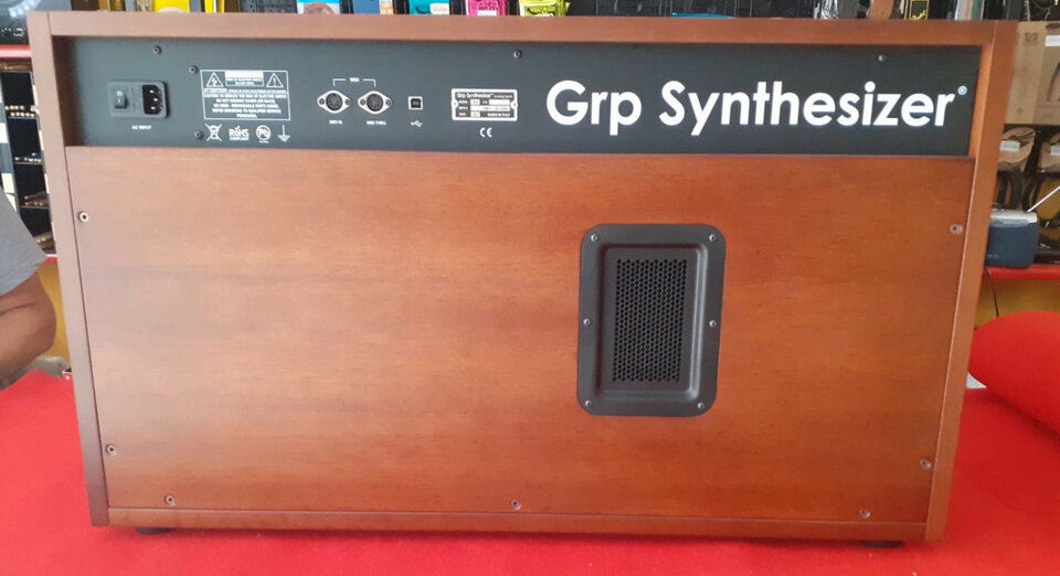 Grp Synthesizer A4