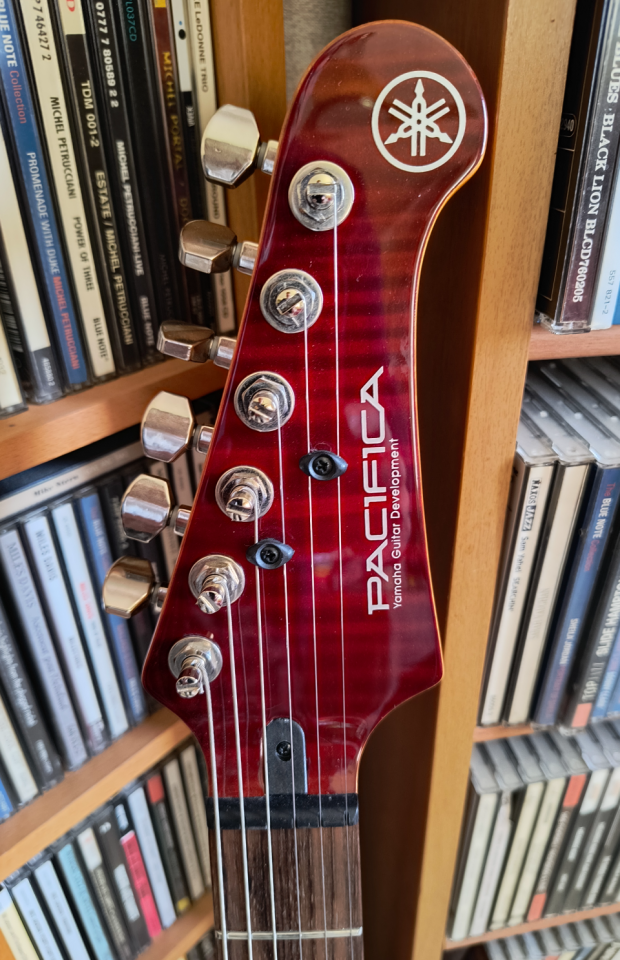 Yamaha Pacifica 612 ViiFM Root Beer