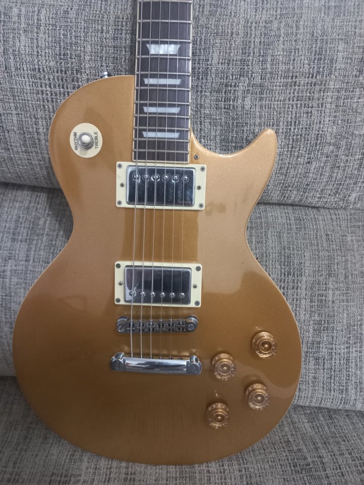 Tokai Love Rock ALS 48 Goldtop de segunda mano · Foto 2 de 4 · Madrid · 300 €