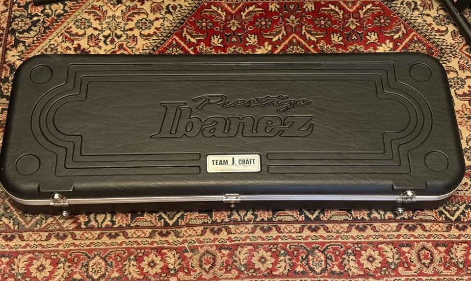 Ibanez Jem77 BFP y Estuche Prestige