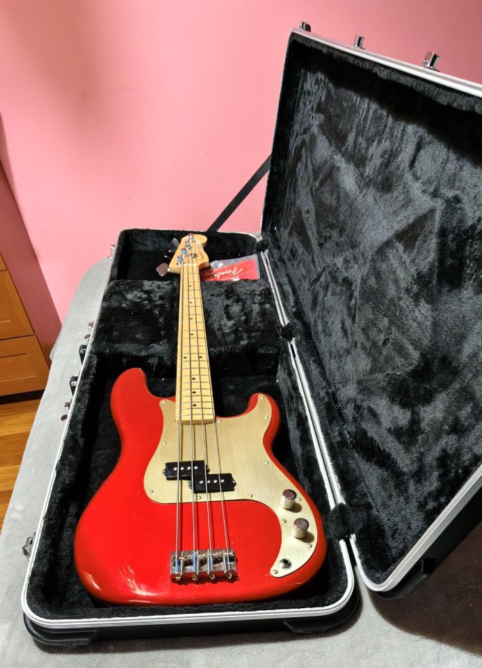 Fender Precision Player Special Edition Dakota Red