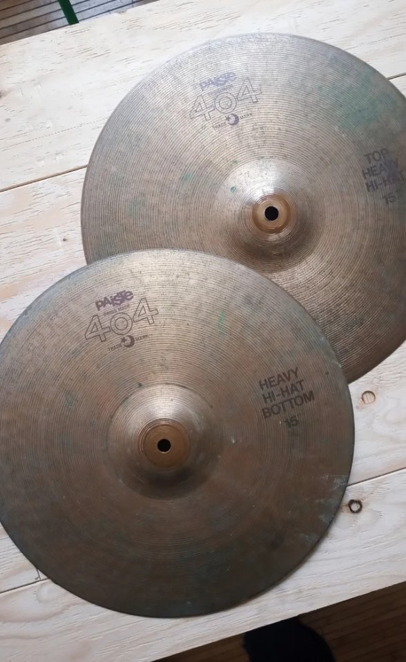 Charles 15 Paiste serie 404s, Brown Label (80s)