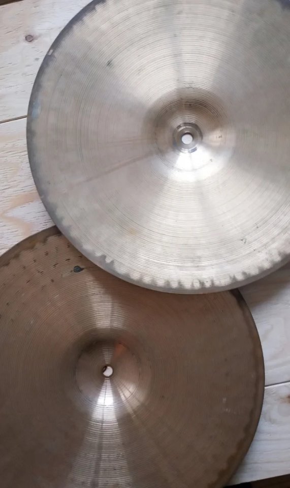 Charles 15 Paiste serie 404s, Brown Label (80s)