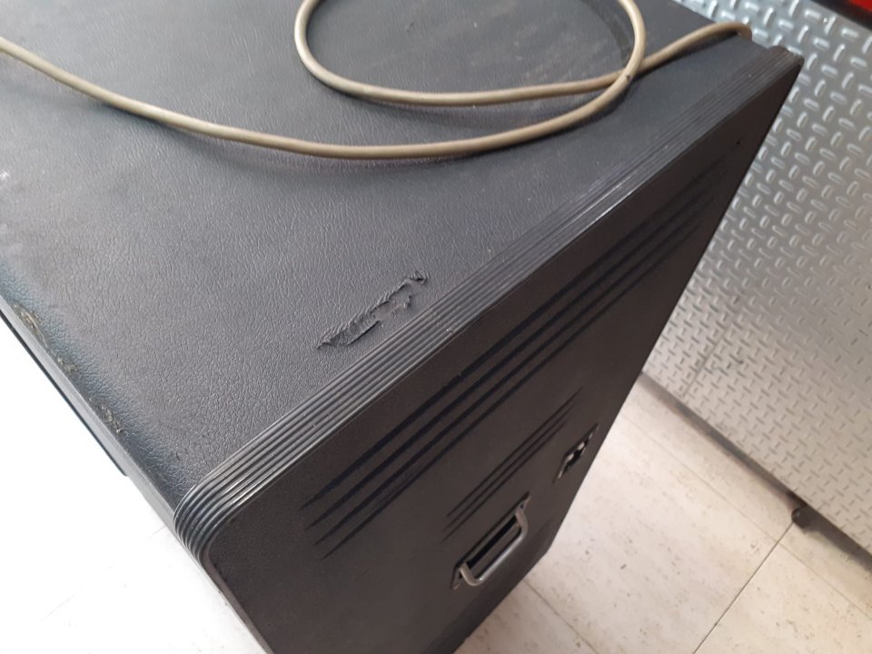 Leslie Proline 815 + Preamplificador original + Cable de 11 pines (No envios) de segunda mano · Foto 9 de 10 · Girona · 600 €