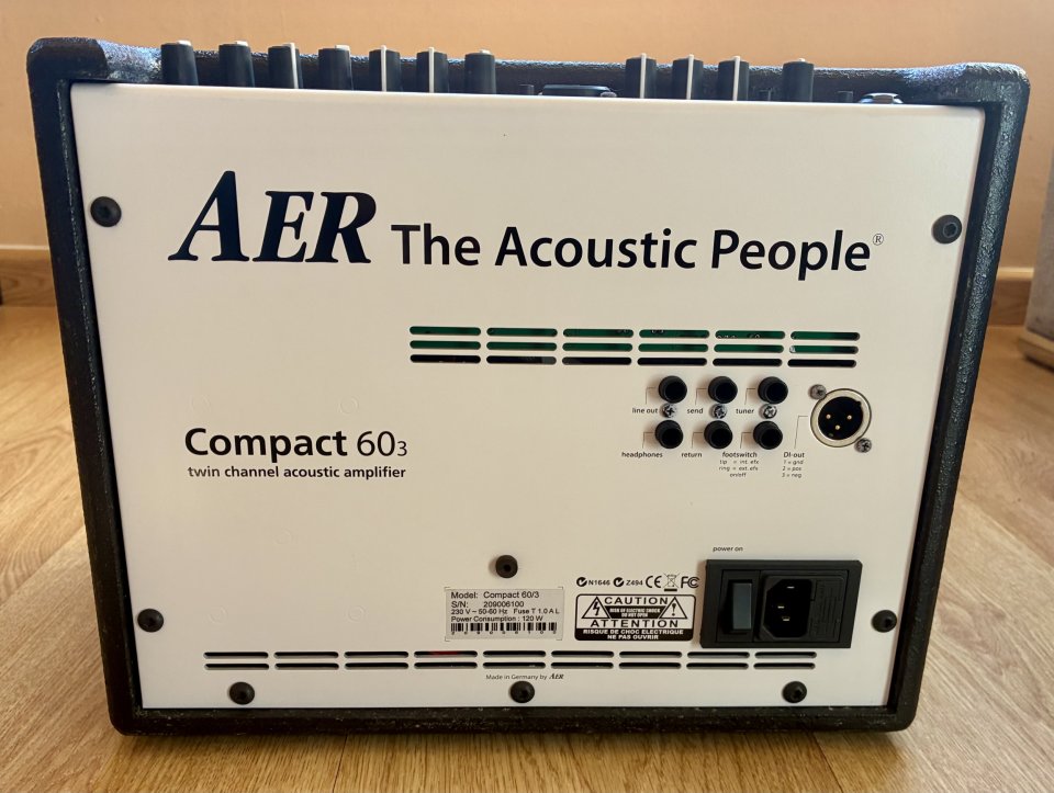 AER Compact 60 de segunda mano · Foto 3 de 8 · A Coruña · 700 €