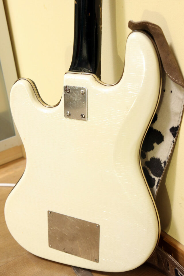 HOFNER Solid Deluxe de los 60