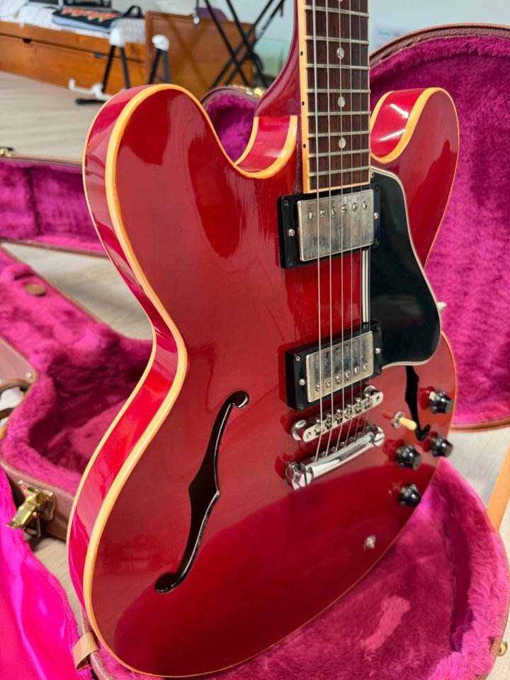 Gibson Es-335 Dot Reissue Cherry, Nickel Hardware, 2004. de segunda mano · Foto 6 de 10 · Castellón · 3000 €