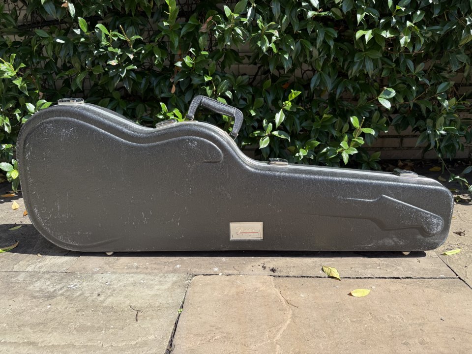 Fender Stratocaster Plus Black Pearl Burst 1995 de segunda mano · Foto 9 de 10 · Cantabria · 1550 €