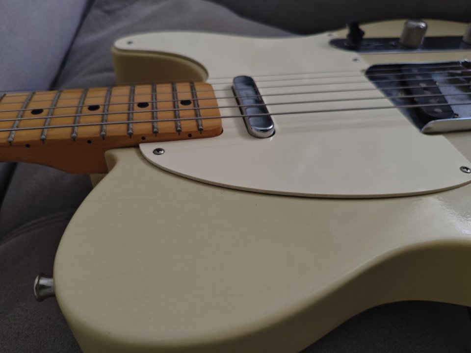 Cambio: Telecaster Nitro Blonde Lollar Special T