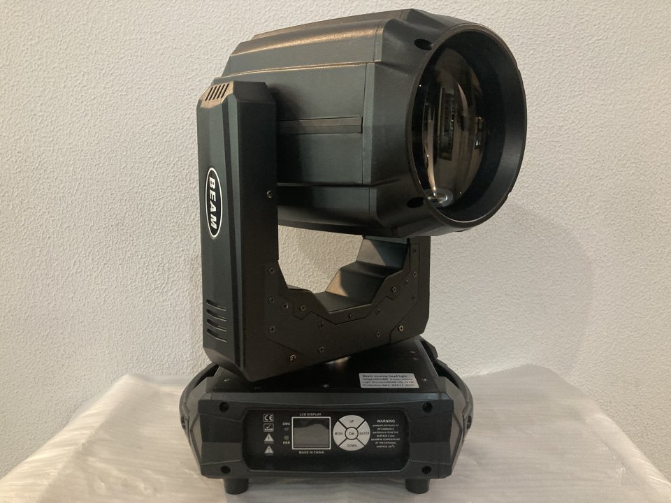 Cabeza móvil Beam 9R 250W Osram HRI de segunda mano · Foto 2 de 4 · Pontevedra · 400 €