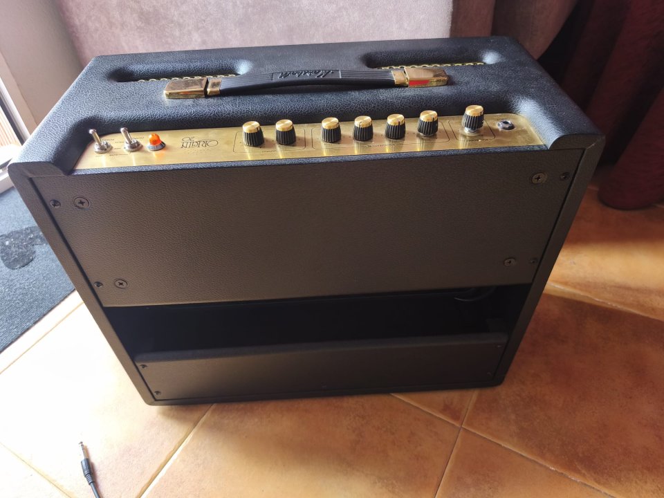 Marshall origin 20 de segunda mano · Foto 2 de 4 · Jaén · 400 €