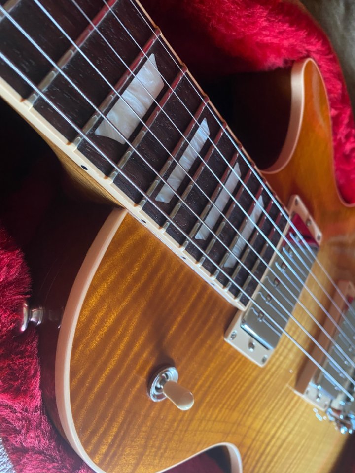 Gibson Les Paul 2017 Honeyburst de segunda mano · Foto 5 de 10 · Pontevedra · 1850 €