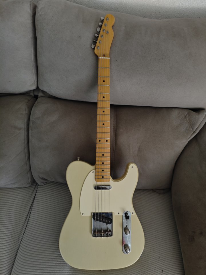 Cambio: Telecaster Nitro Blonde Lollar Special T