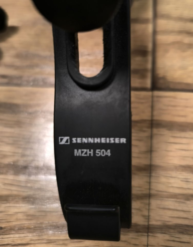 micros Sennheiser:  E604 (4 unid.), E602 (1ª ed.) y E609