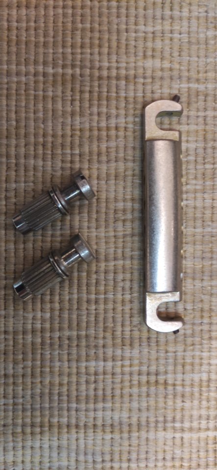 Cordal tipo Gibson Relic.