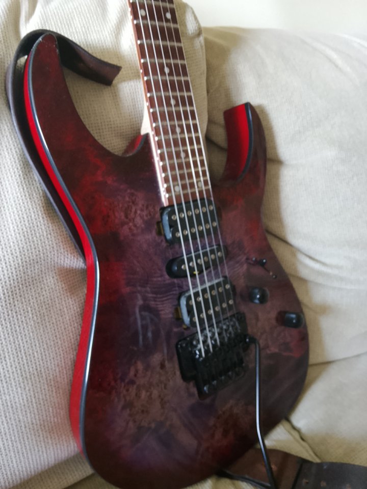 Ibanez rg 470 pb de segunda mano · Foto 2 de 2 · Ourense · 350 €