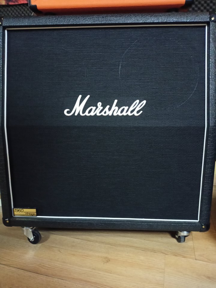 Pantalla Marshall 1960 AV 412