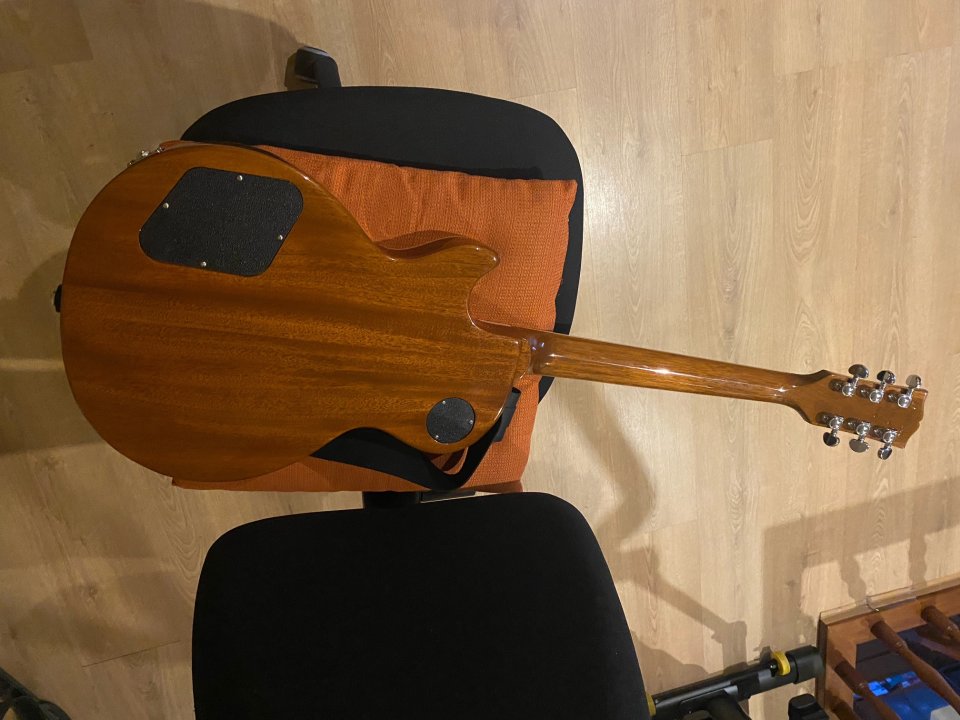 Gibson Les Paul 2017 Honeyburst de segunda mano · Foto 7 de 10 · Pontevedra · 1850 €