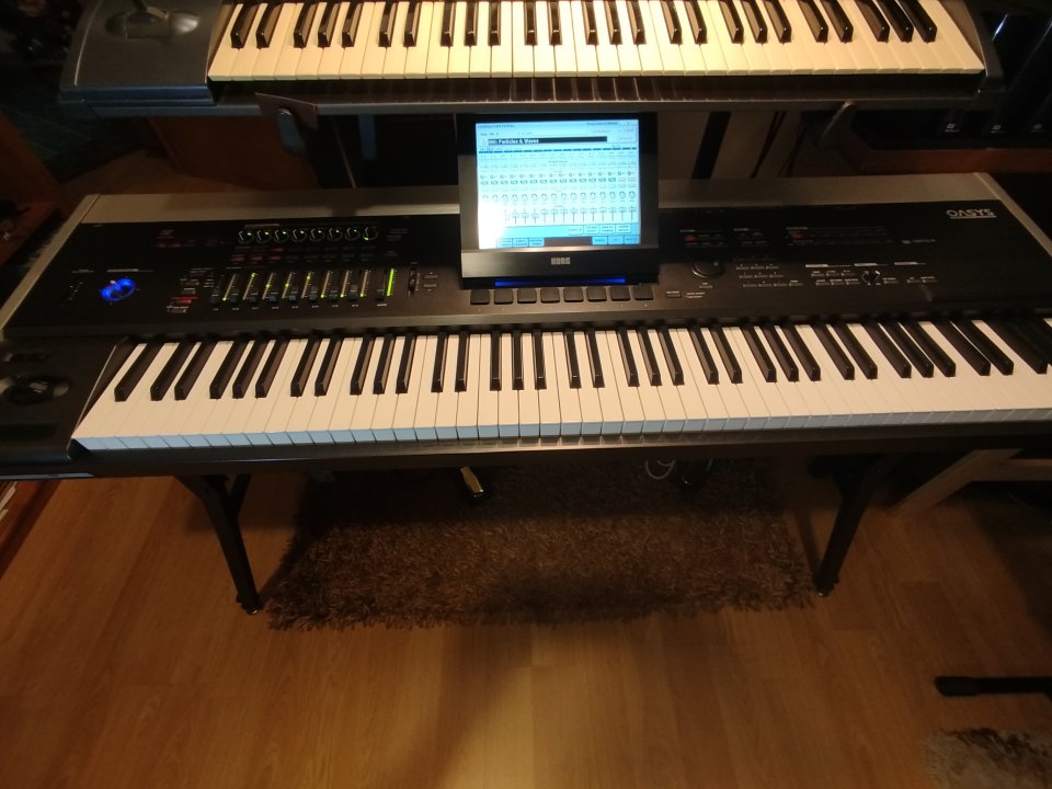 KORG OASYS 88 Pro de segunda mano · Foto 1 de 10 · León · 3000 €