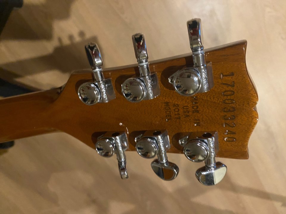 Gibson Les Paul 2017 Honeyburst de segunda mano · Foto 10 de 10 · Pontevedra · 1850 €