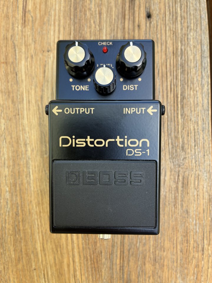 Boss DS-1-4A 40th Anniversary de segunda mano · Foto 1 de 2 · Madrid · 115 €