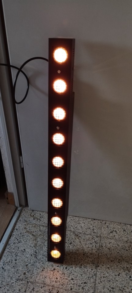 Showtec Sunstrip Active MKII