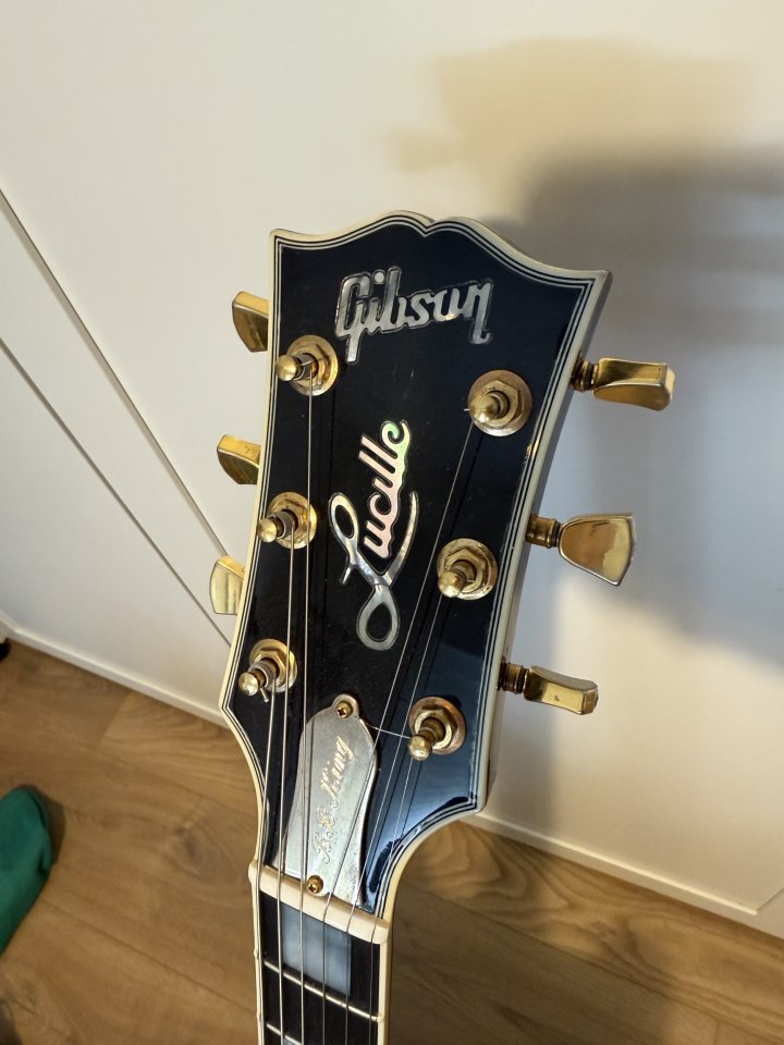 GIBSON LUCILLE 2004 (Ébano)
