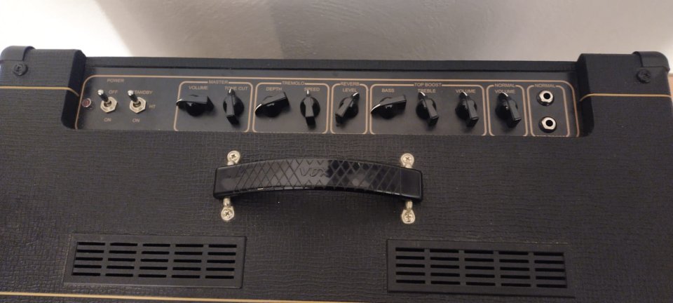 Vox AC15-C1 de segunda mano · Foto 2 de 5 · Sevilla · 600 €