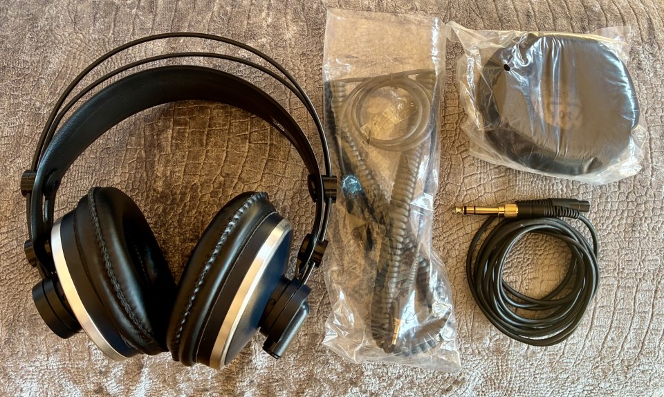 AKG K271 MK II de segunda mano · Foto 4 de 4 · A Coruña · 80 €