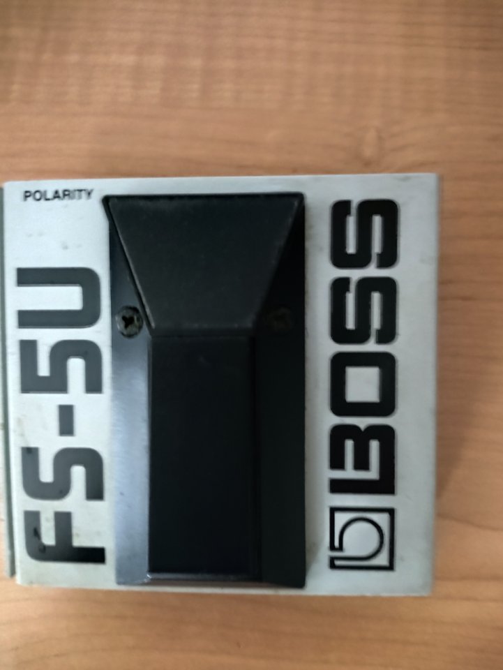 Vendo Boss FS-5U de segunda mano · Foto 1 de 3 · Barcelona · 20 €