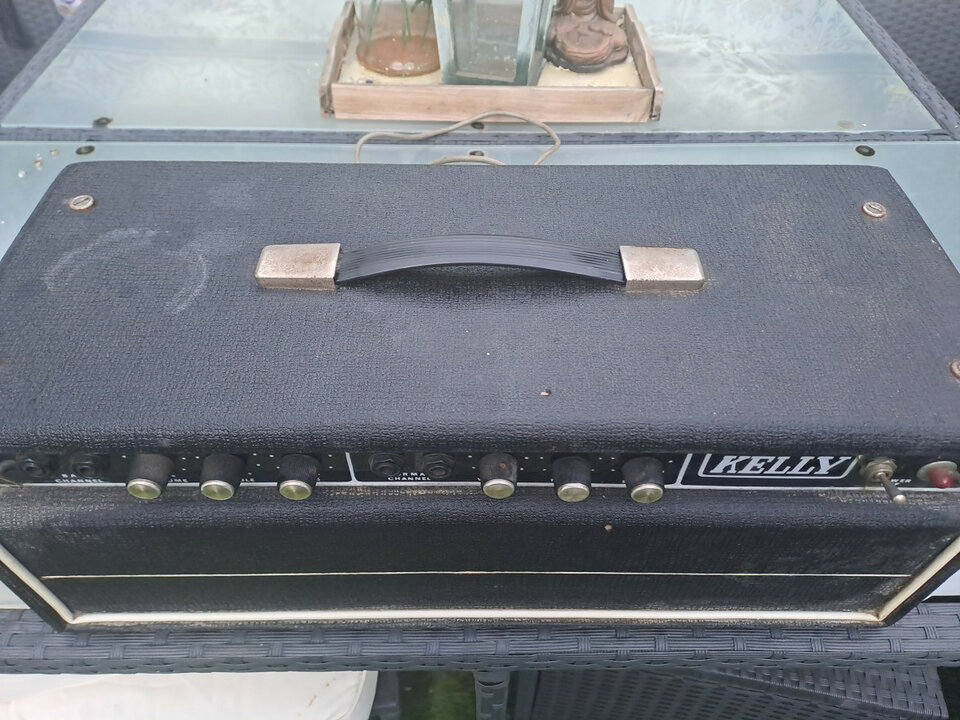 Cabezal Kelly treble'n bass 50w