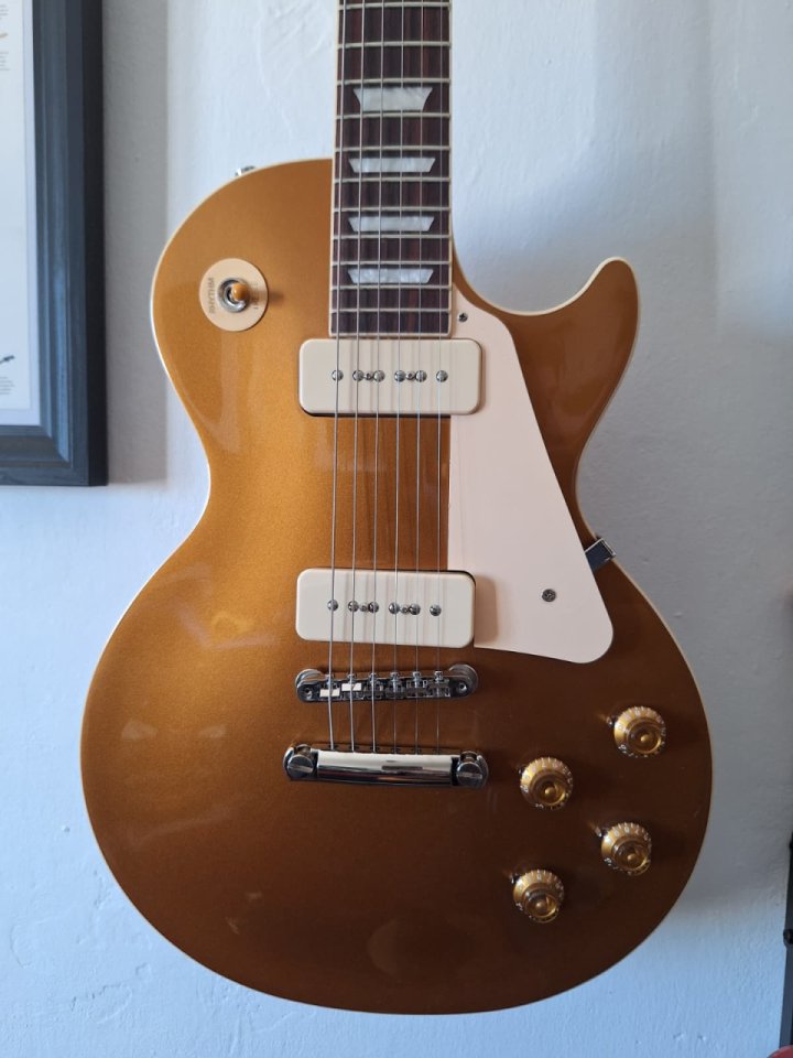 Gibson Les Paul Standard Gold Top p90 de segunda mano · Foto 6 de 7 · Las Palmas · 1800 €