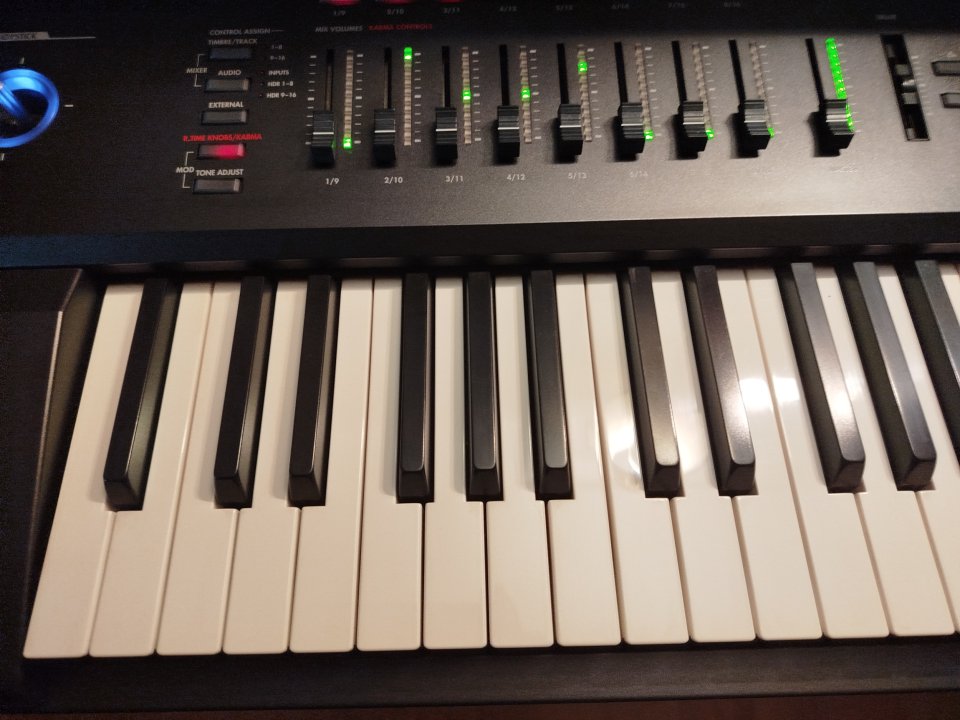 KORG OASYS 88 Pro de segunda mano · Foto 10 de 10 · León · 3000 €