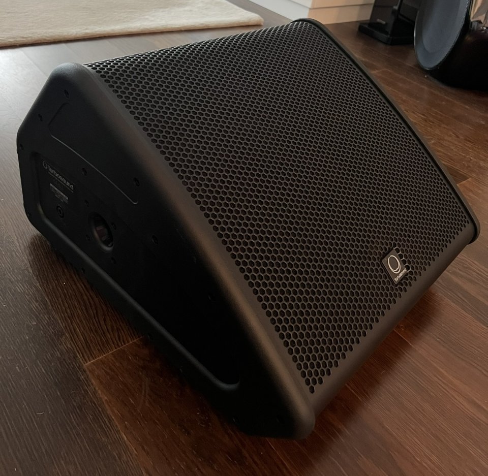 Altavoz Turbosound monitor/Pa FLASHLINE TFM122M de segunda mano · Foto 5 de 5 · Huesca · 495 €