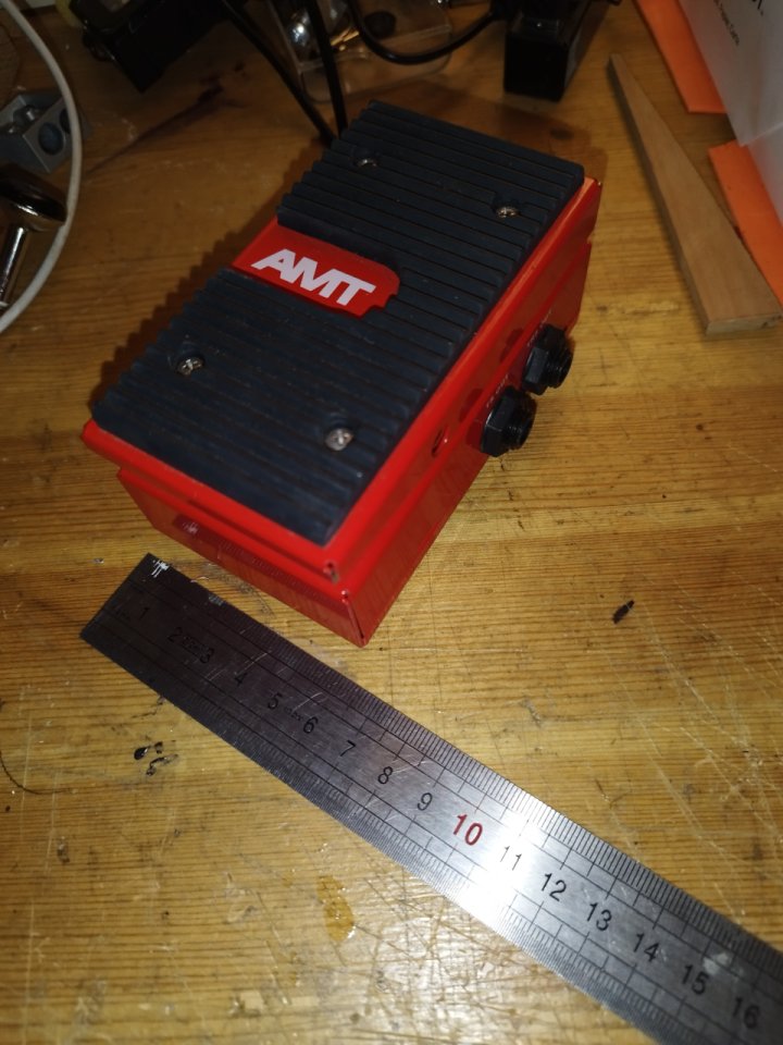 Pedal de expresión AMT EX-50 de segunda mano · Foto 2 de 4 · Lleida · 40 €