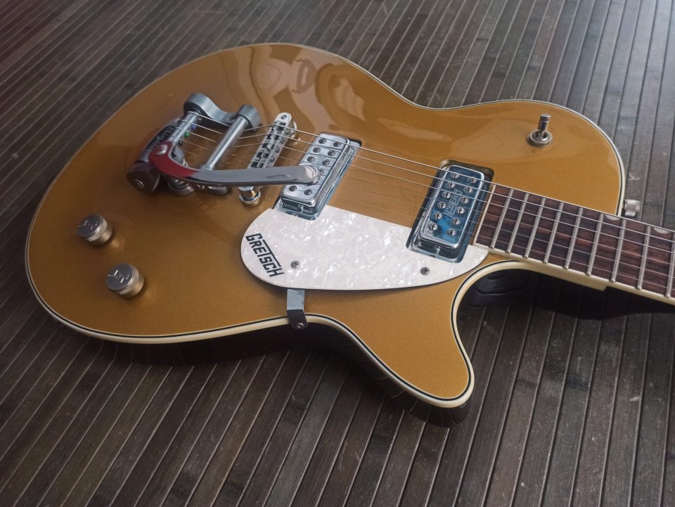 GRETSCH Electromatic G5235T Pro Jet Bigsby Gold 2007 de segunda mano · Foto 2 de 10 · Sevilla · 370 €