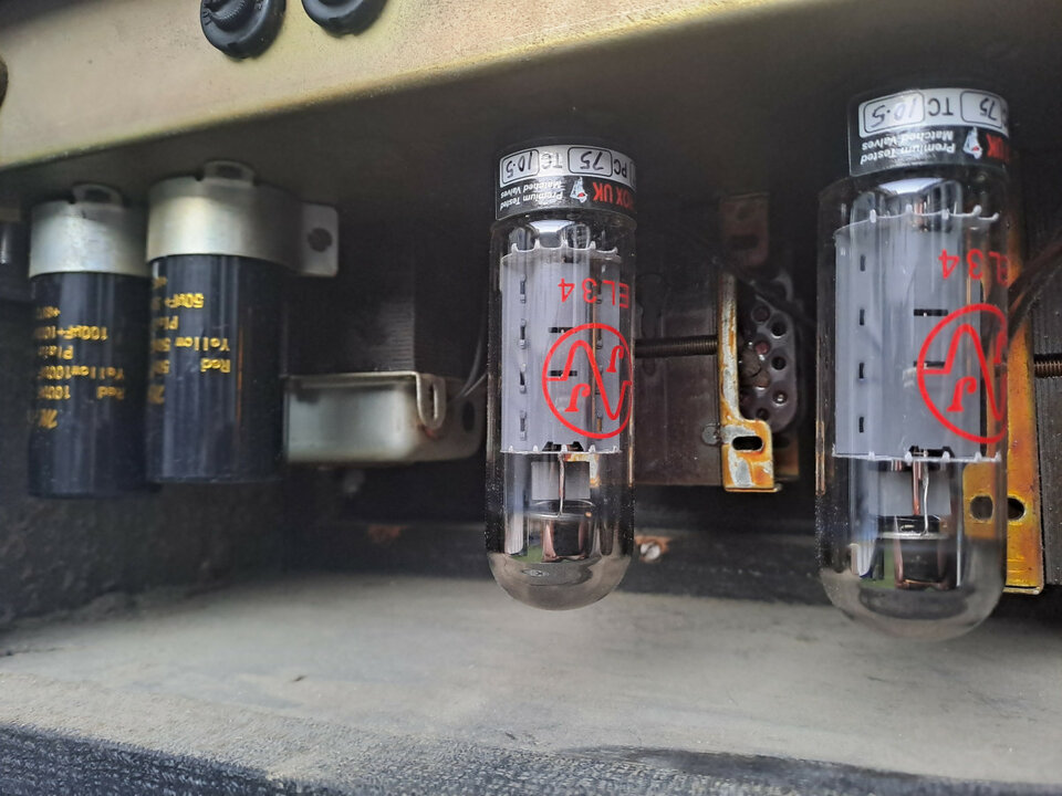 Cabezal Kelly treble'n bass 50w